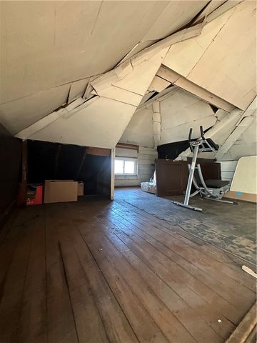 500 Woodward Ave, Stowe Twp, PA 15136