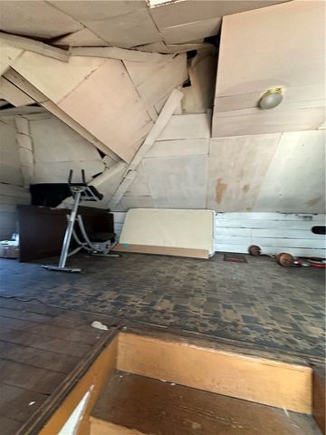 500 Woodward Ave, Stowe Twp, PA 15136