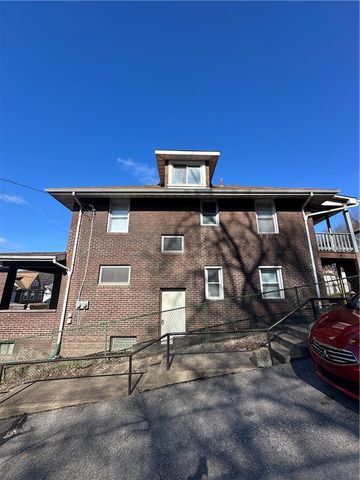 500 Woodward Ave, Stowe Twp, PA 15136