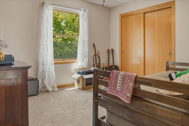 8125 Doe Glen COURT, Mount Pleasant, WI 53406