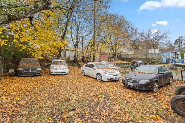 25 Mowry Street, Providence, RI 02908