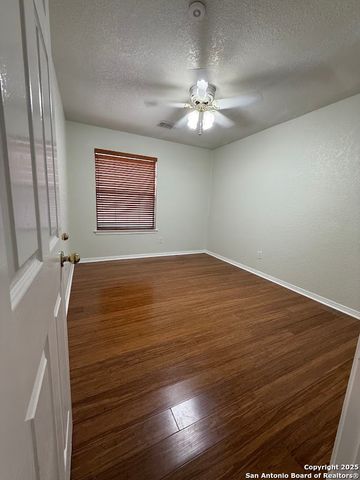 7522 Sutters Mine, Converse, TX 78109