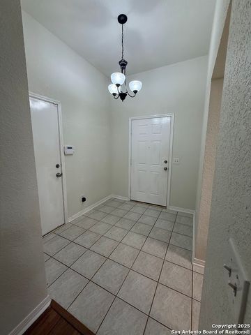 7522 Sutters Mine, Converse, TX 78109