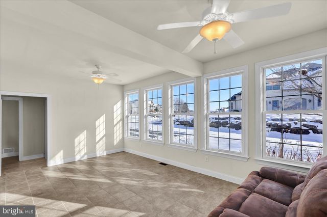 46 AUGUSTA LN, Fleetwood, PA 19522