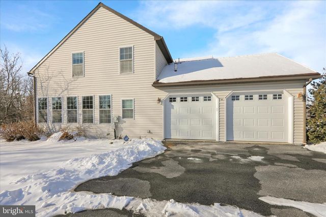 46 AUGUSTA LN, Fleetwood, PA 19522