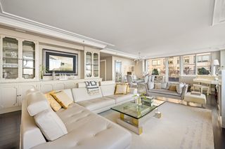 120 RIVERSIDE Boulevard # 16M, New York City, NY 10069