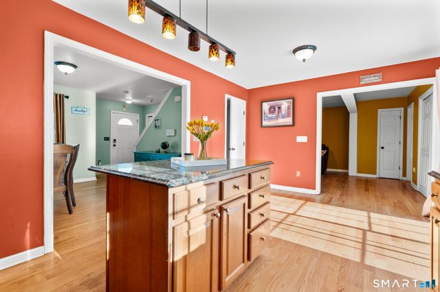 35 Rosemount Avenue, Waterbury, CT 06708