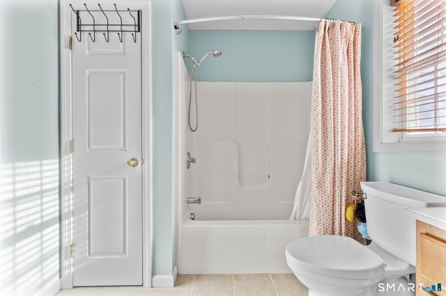 35 Rosemount Avenue, Waterbury, CT 06708