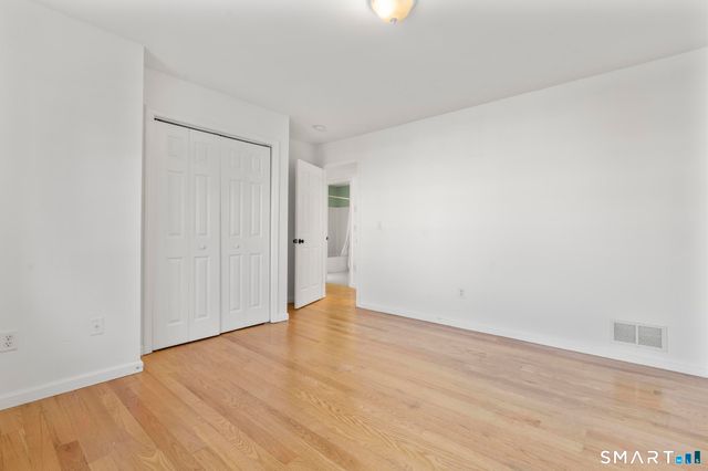 35 Rosemount Avenue, Waterbury, CT 06708