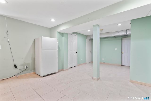 35 Rosemount Avenue, Waterbury, CT 06708