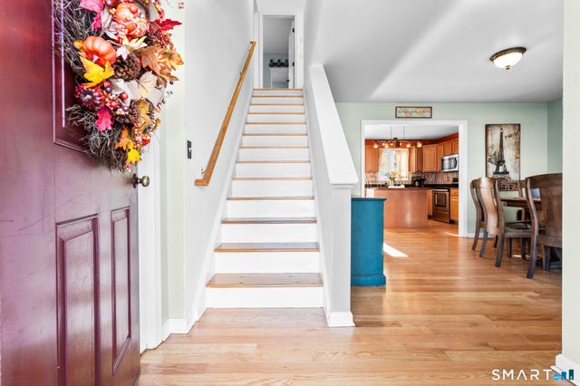 35 Rosemount Avenue, Waterbury, CT 06708