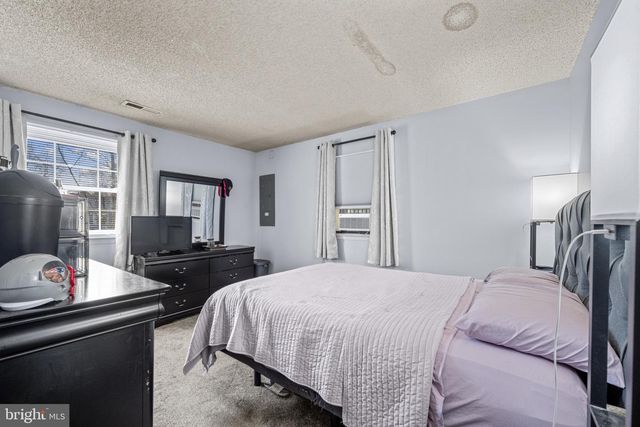 78 GIRARD AVE, Sicklerville, NJ 08081