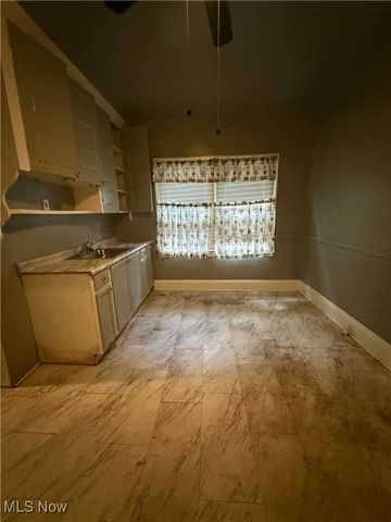 12524 Union Avenue, Cleveland, OH 44105