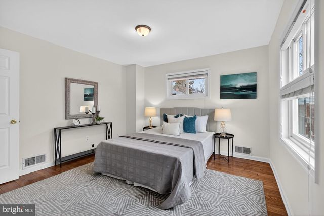 1702 VEIRS MILL RD, Rockville, MD 20851