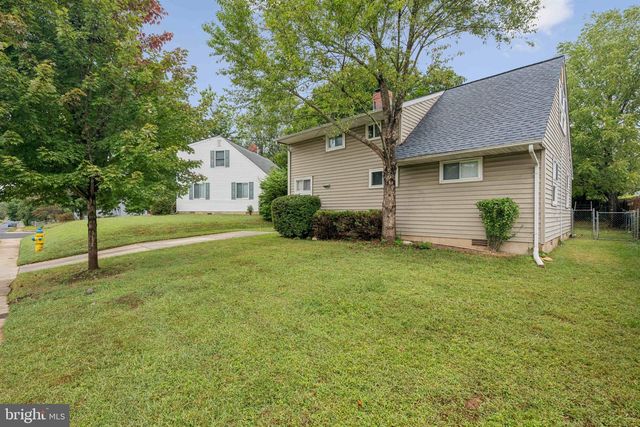 1702 VEIRS MILL RD, Rockville, MD 20851