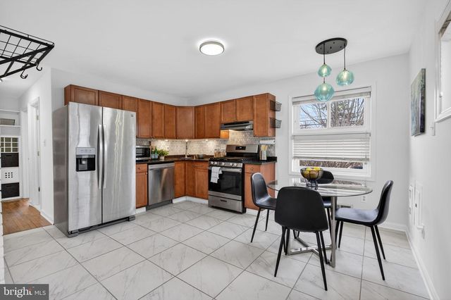 1702 VEIRS MILL RD, Rockville, MD 20851