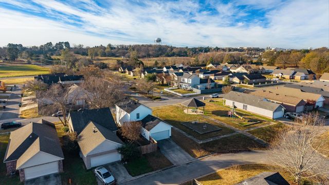 1510 Silver Falls, Conway, AR 72032