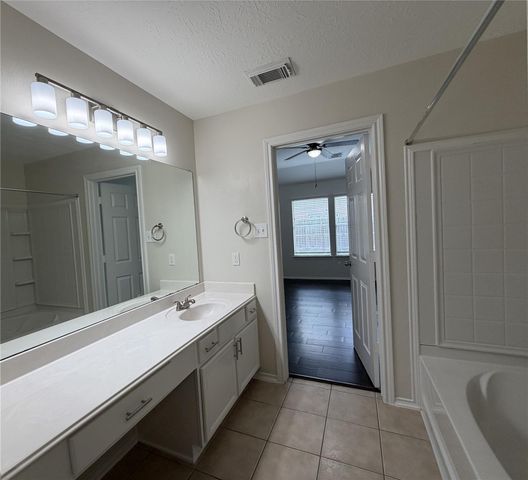 2131 Pickwick Pines Drive, Humble, TX 77396
