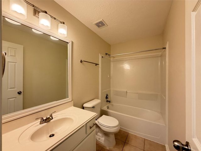 2131 Pickwick Pines Drive, Humble, TX 77396