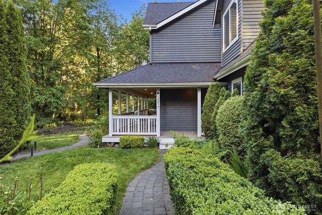12217 NE 100th Street, Kirkland, WA 98033