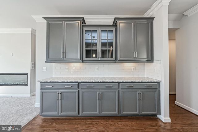 12569 TODD LN, Fairfax, VA 22033