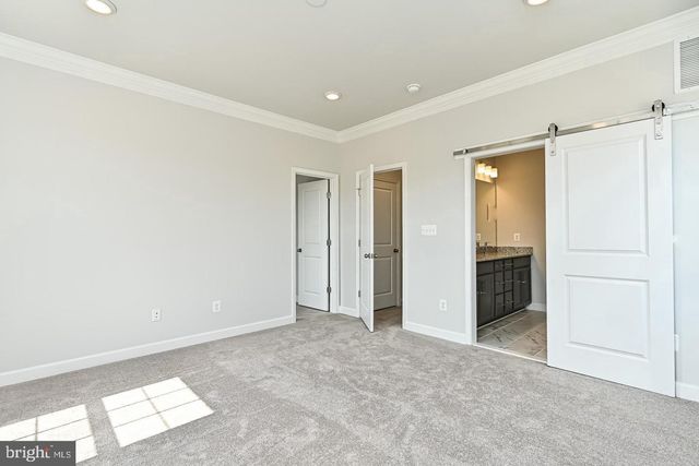 12569 TODD LN, Fairfax, VA 22033