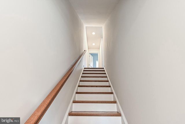 12569 TODD LN, Fairfax, VA 22033