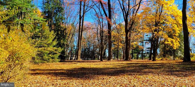 1616 MEADOW LANE, Glen Mills, PA 19342