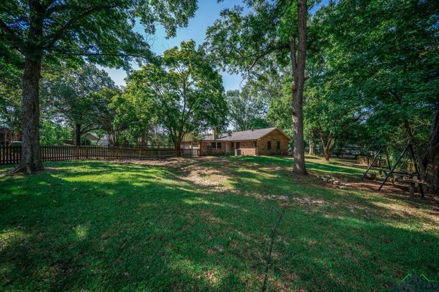 1867 Gum Springs, Longview, TX 75602