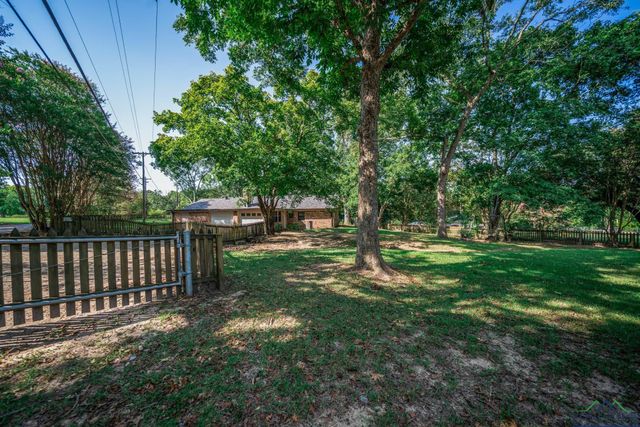 1867 Gum Springs, Longview, TX 75602