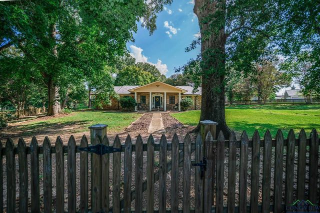 1867 Gum Springs, Longview, TX 75602