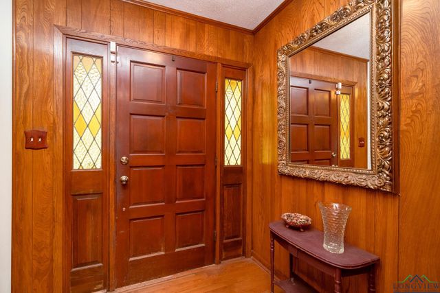 1867 Gum Springs, Longview, TX 75602