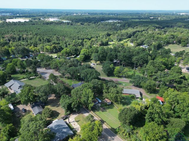 1867 Gum Springs, Longview, TX 75602