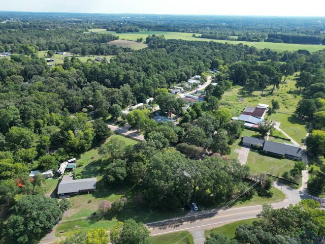 1867 Gum Springs, Longview, TX 75602