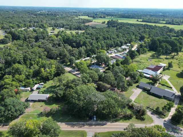 1867 Gum Springs, Longview, TX 75602