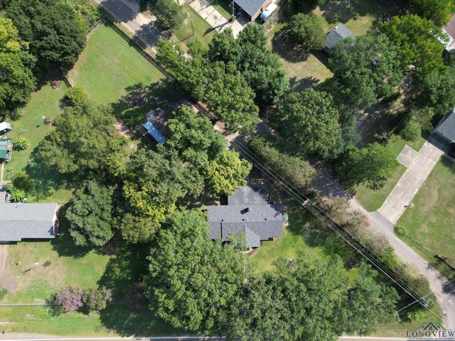 1867 Gum Springs, Longview, TX 75602