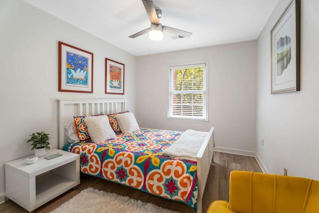 617 Kimberly NE Lane, Atlanta, GA 30306