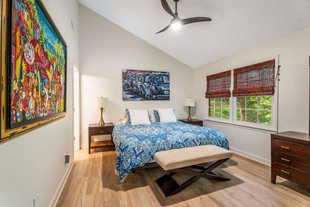 617 Kimberly NE Lane, Atlanta, GA 30306