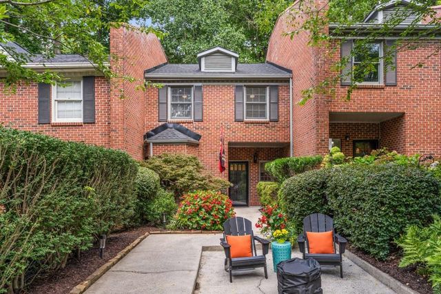 617 Kimberly NE Lane, Atlanta, GA 30306