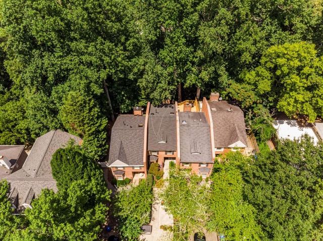 617 Kimberly NE Lane, Atlanta, GA 30306