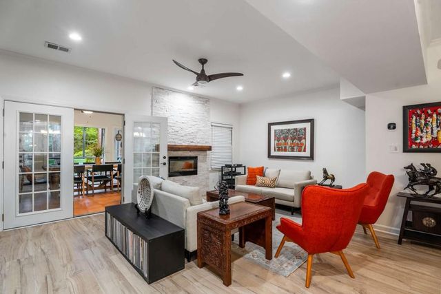 617 Kimberly NE Lane, Atlanta, GA 30306