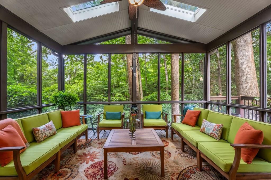 617 Kimberly NE Lane, Atlanta, GA 30306