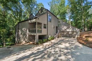 5623 High Harbor Point, Gainesville, GA 30504