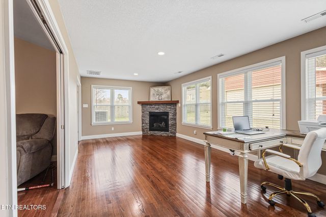 5545 J Riley West Rd, Greenback, TN 37742