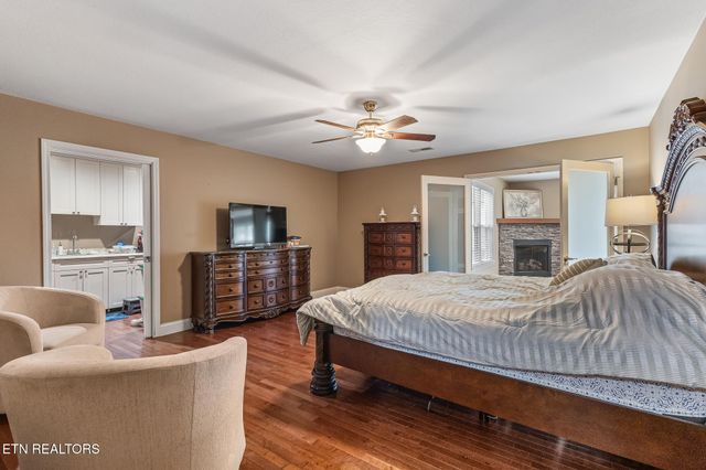 5545 J Riley West Rd, Greenback, TN 37742