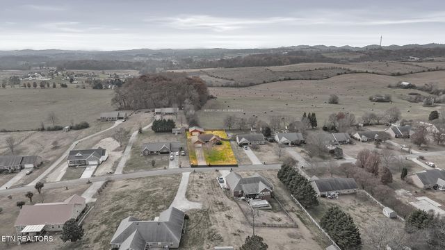 5545 J Riley West Rd, Greenback, TN 37742