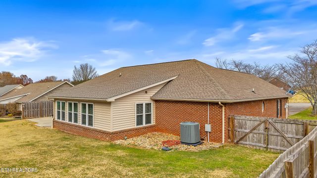5545 J Riley West Rd, Greenback, TN 37742