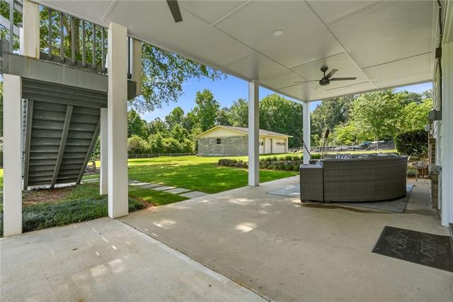 2808 Rosebud Road, Loganville, GA 30052