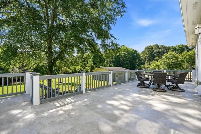 2808 Rosebud Road, Loganville, GA 30052