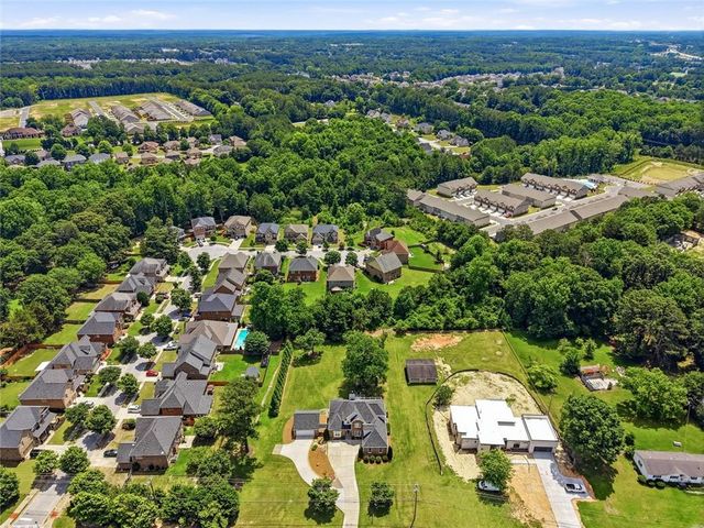2808 Rosebud Road, Loganville, GA 30052